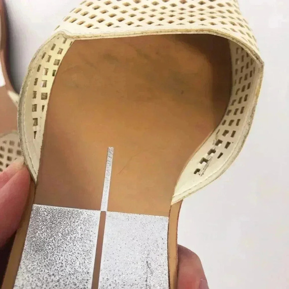 Dolce Vita Laynie D'Orsay Cream Leather Pointed Toe Flats Sandal Size 7.5 - Picture 9 of 12